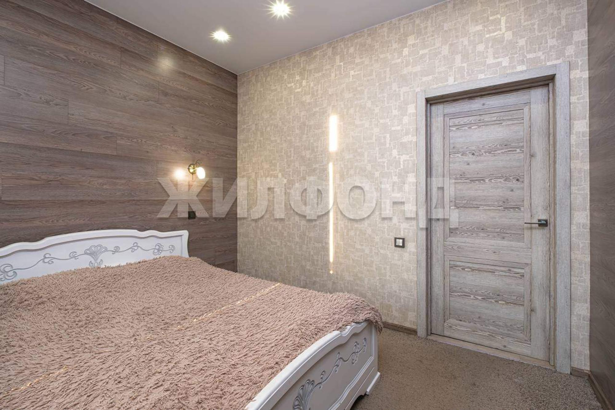 Купить квартиру за 12 000 000 рублей на Владимировская улица, д.28