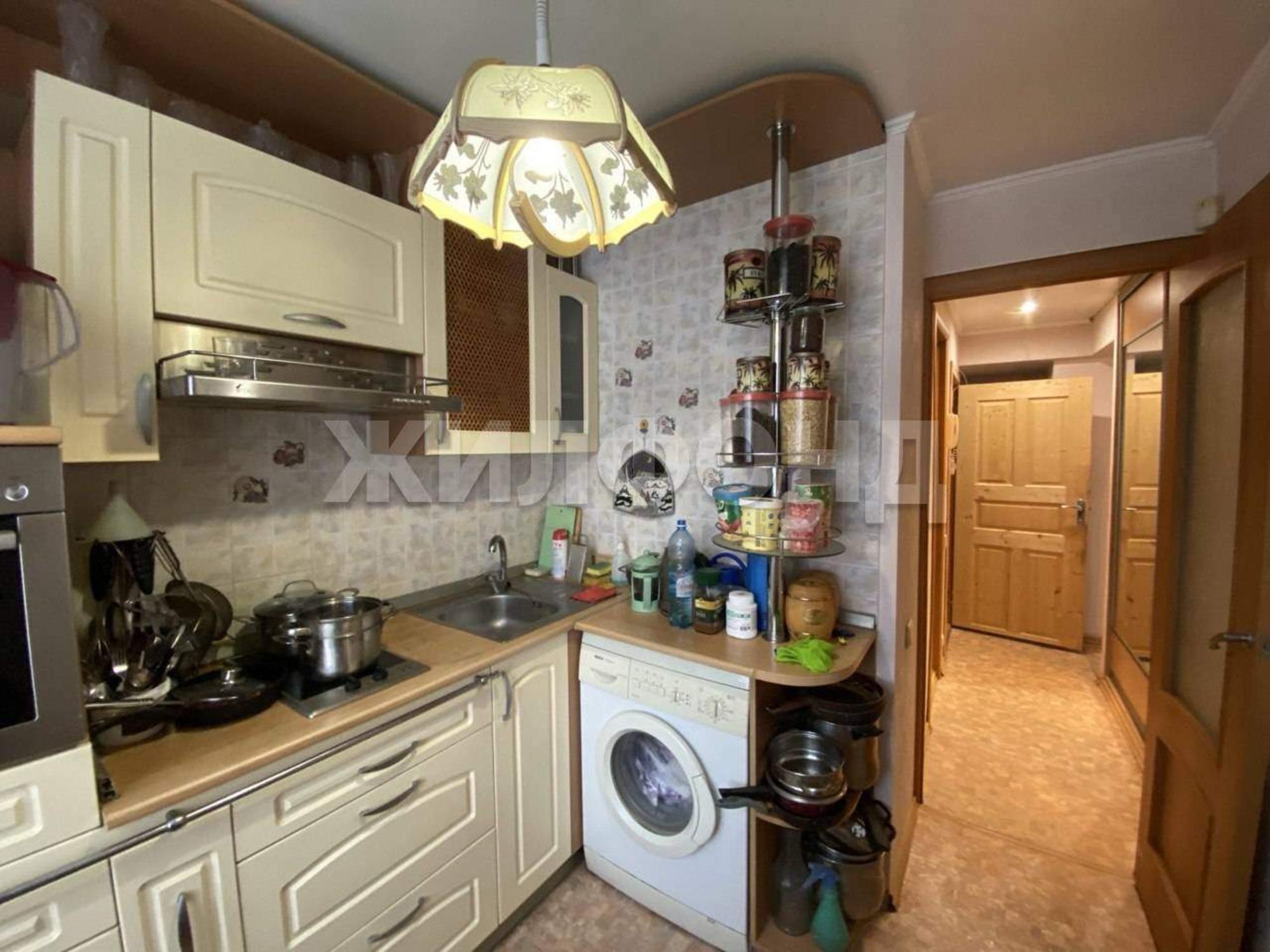 Купить квартиру за 5 700 000 рублей на Челюскинцев улица, д.30