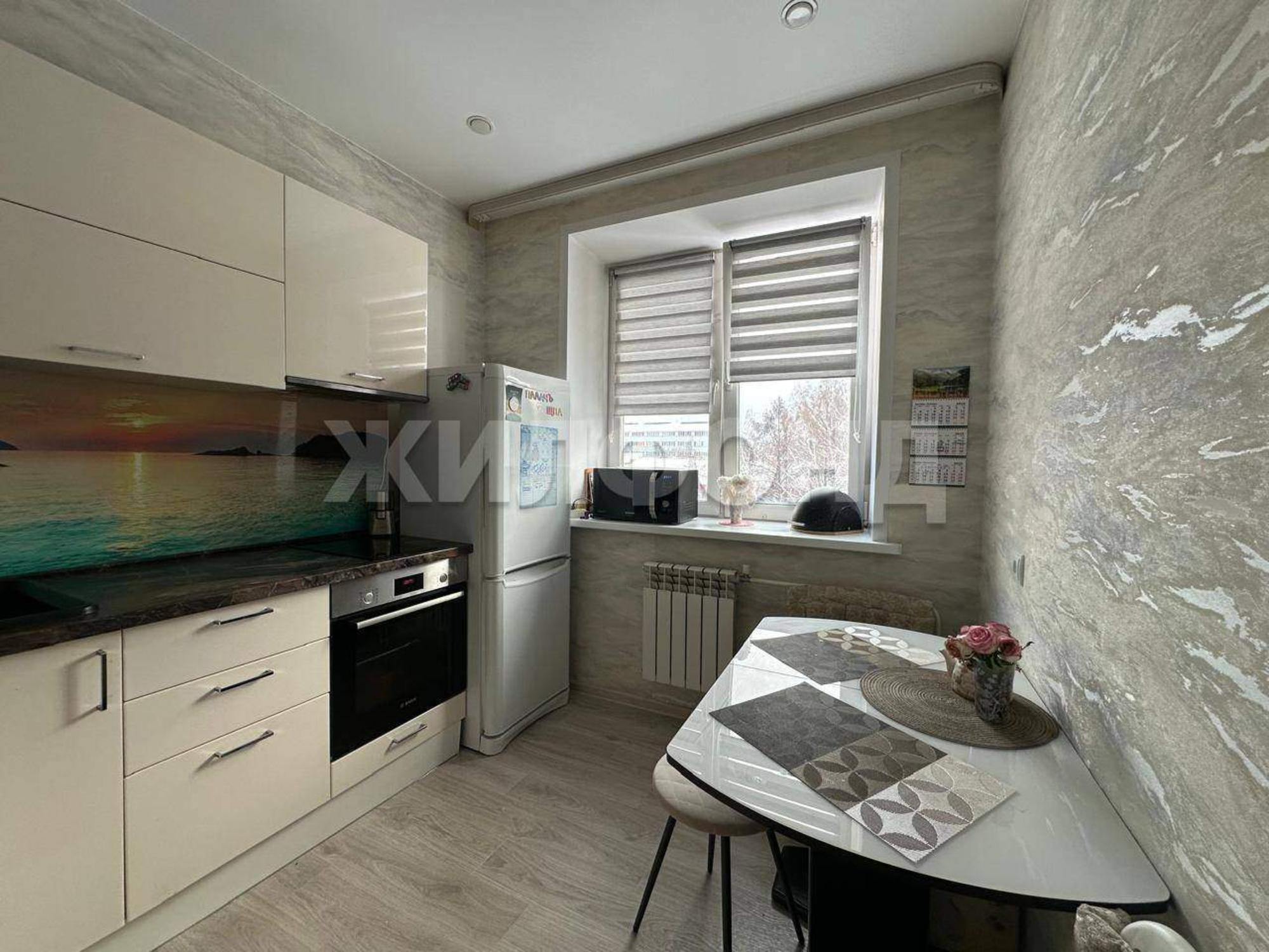 Купить квартиру за 6 100 000 рублей на Добролюбова улица, д.231