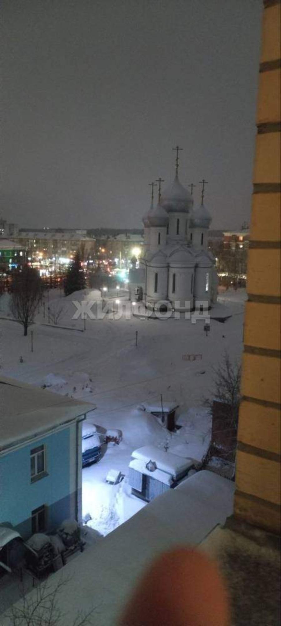 Сдать студию за 28 000 рублей на Народная улица, д.77