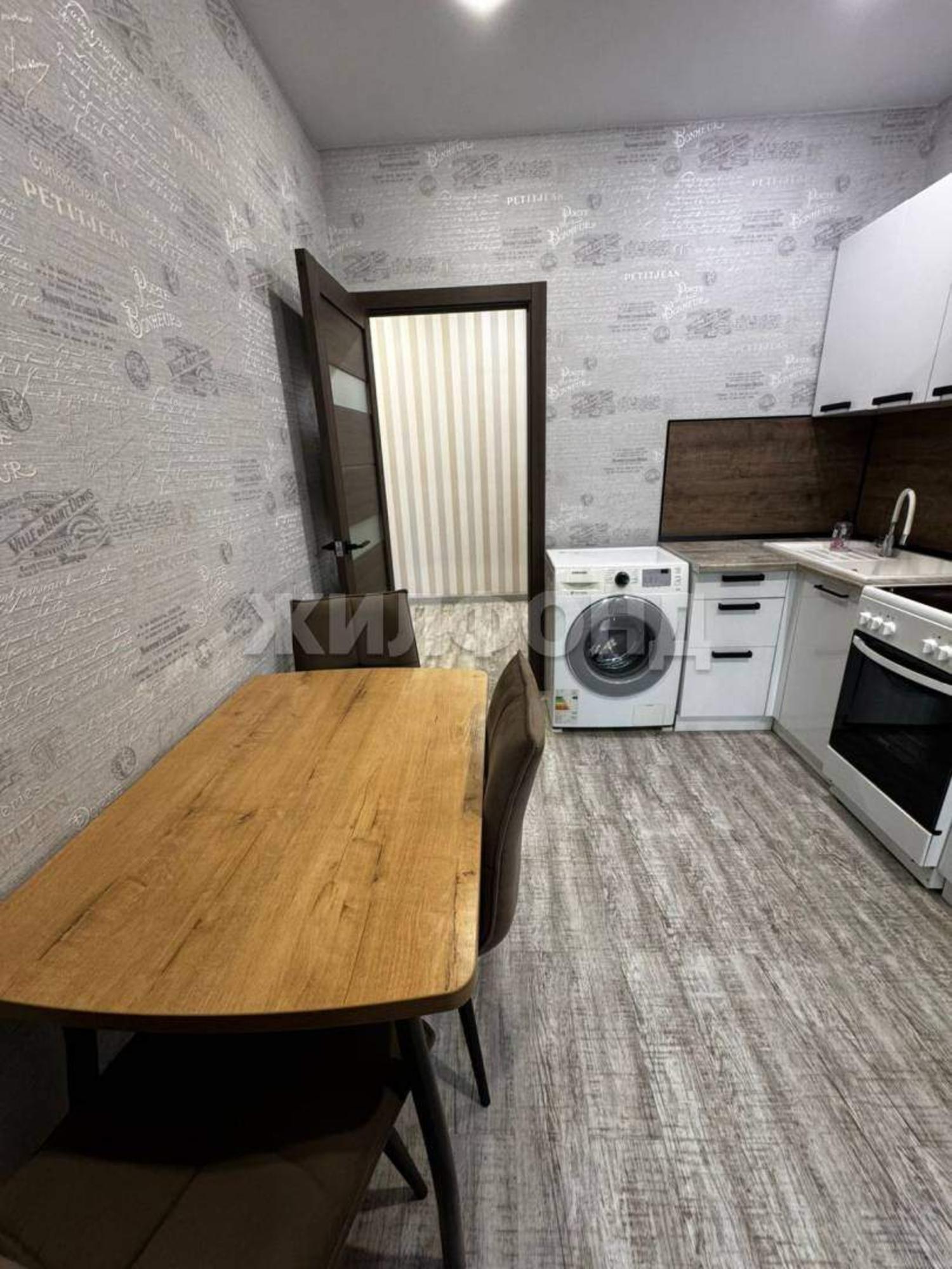 Сдать квартиру за 28 000 рублей на Красный проспект, д.309