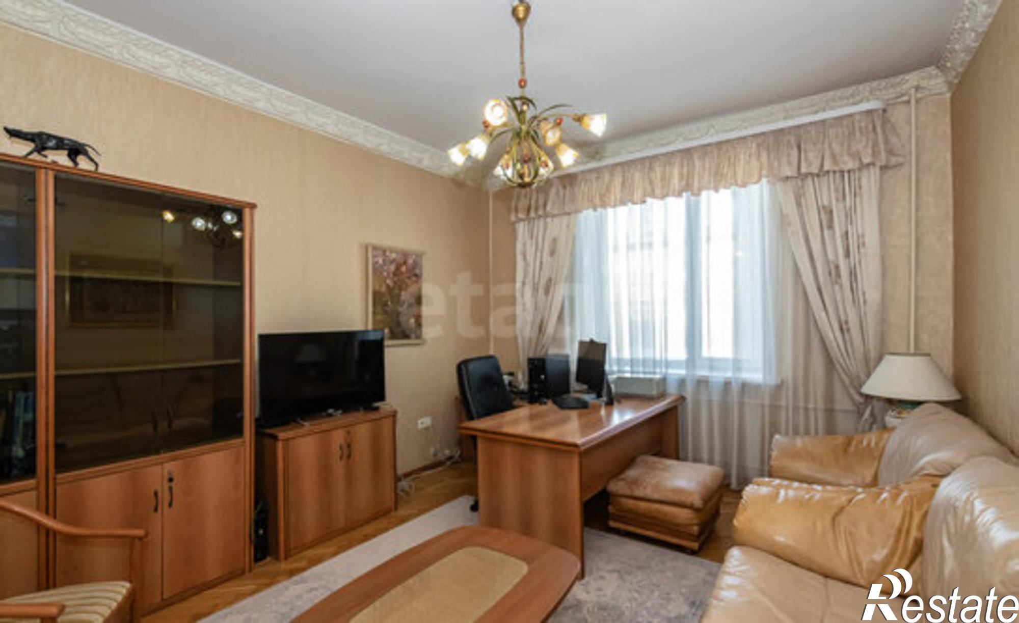 Купить квартиру за 11 990 000 рублей на Коммунистическая улица, 24