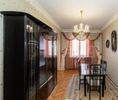 4-комн, 96кв м, этаж 2/5 Коммунистическая улица, 24