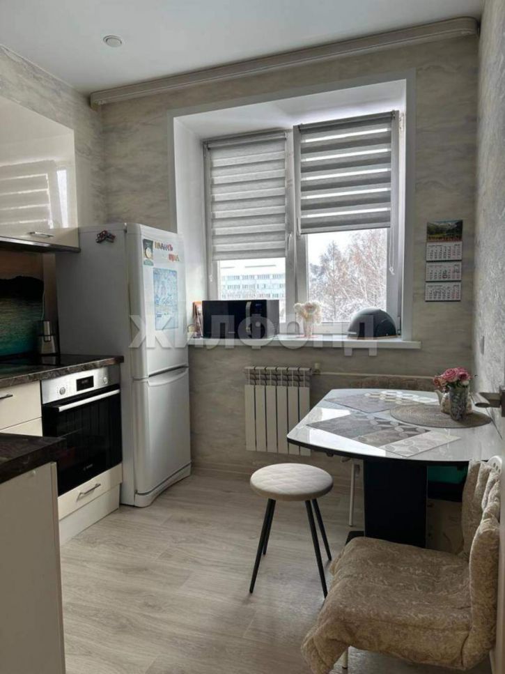 2-комн квартира Добролюбова улица, д.231