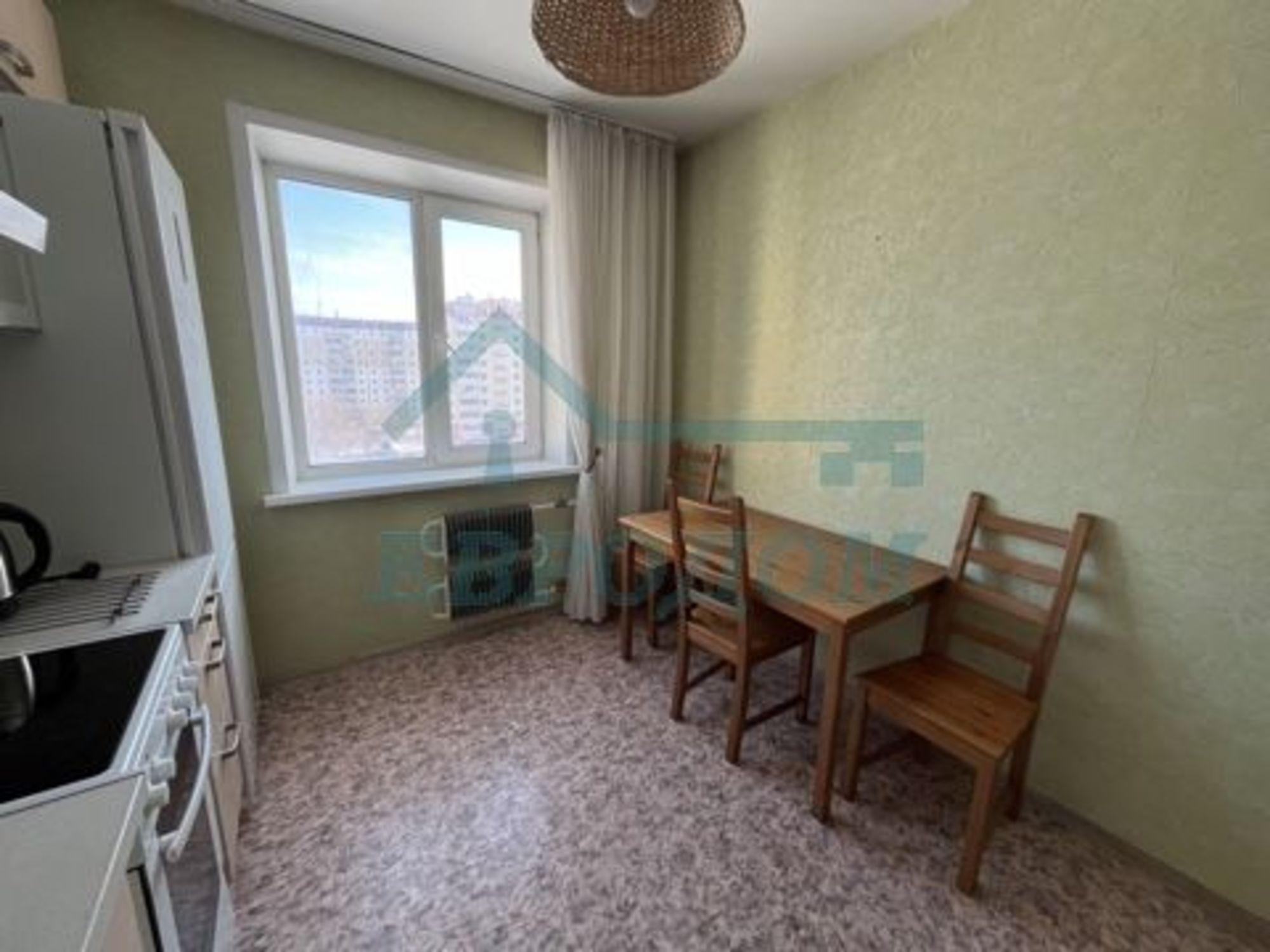 Сдать квартиру за 25 000 рублей на ул. Петухова,14/2