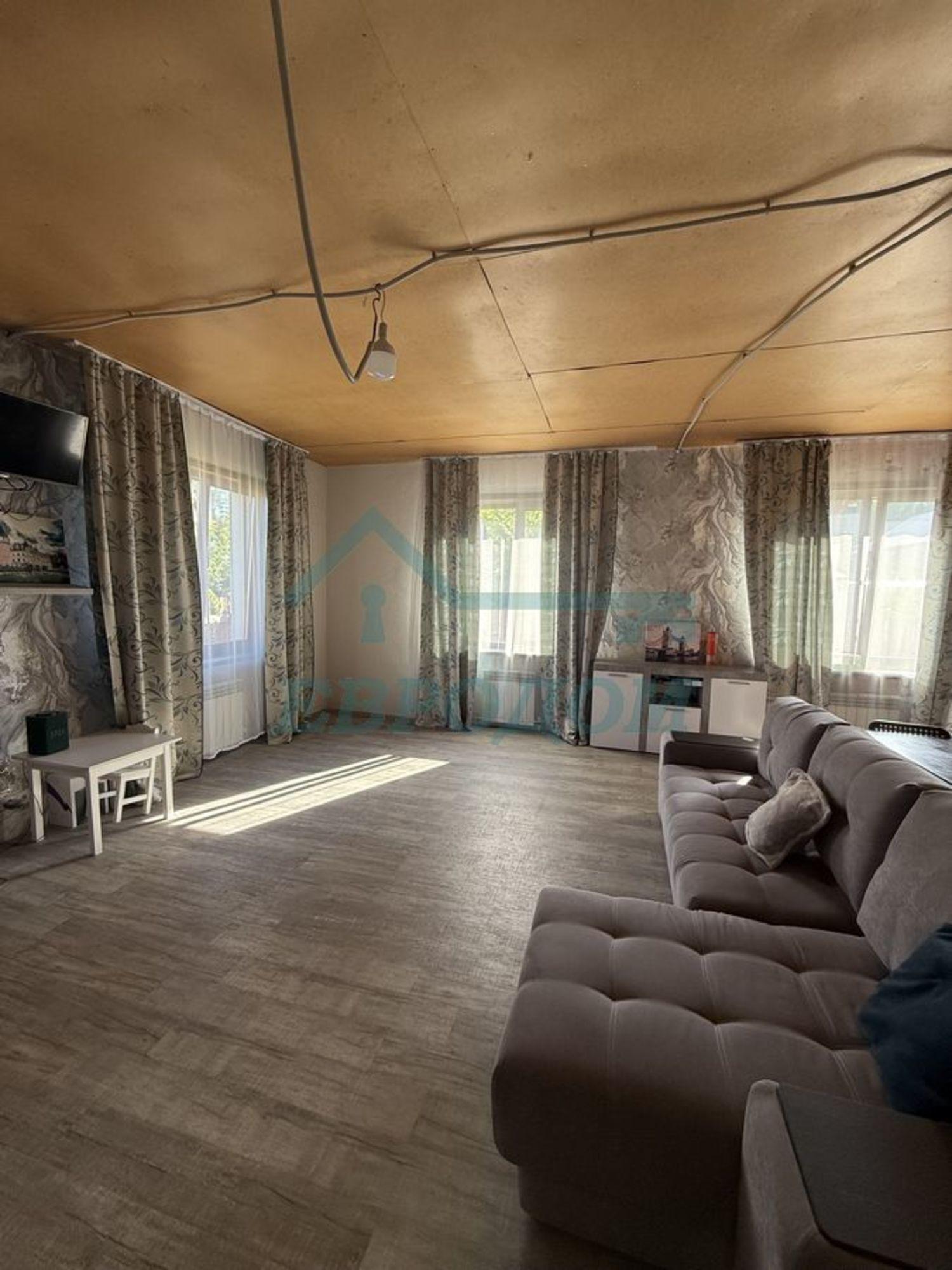 Купить дачу, дом, коттедж за 10 800 000 рублей на ул. Георгия Чекиса