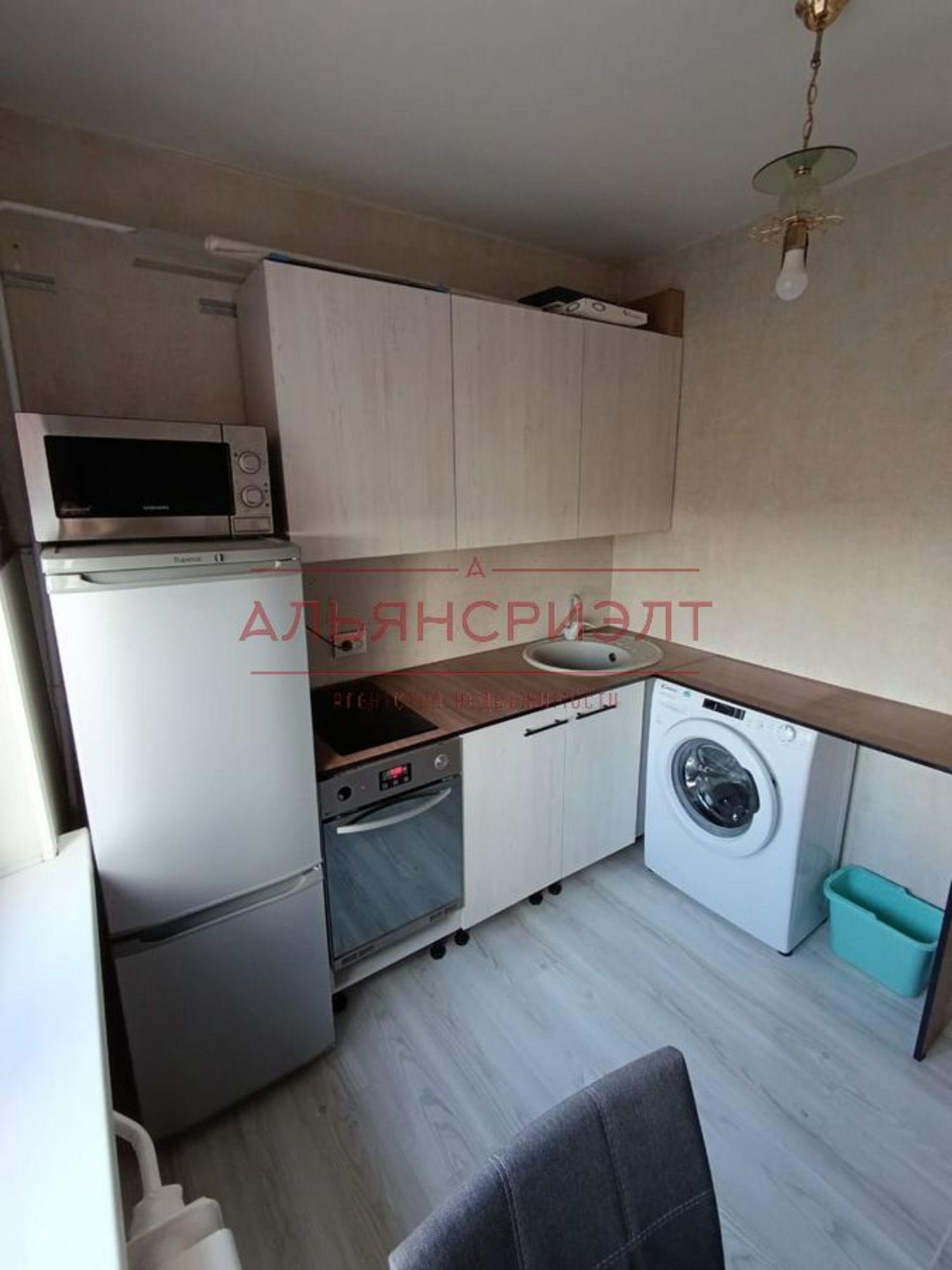 Купить квартиру за 4 000 000 рублей на ул. Есенина,59