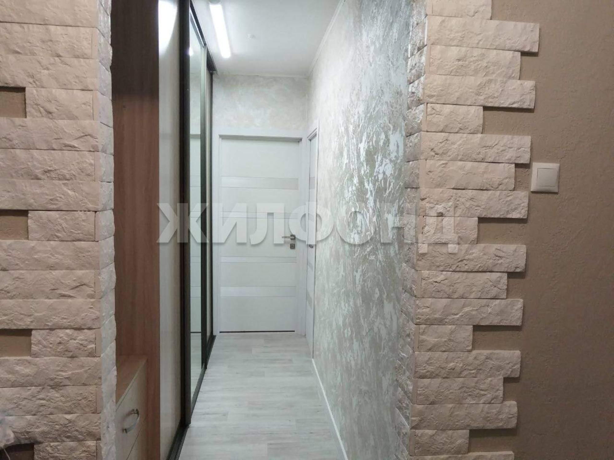 Купить квартиру за 6 800 000 рублей на Тюленина улица, д.14