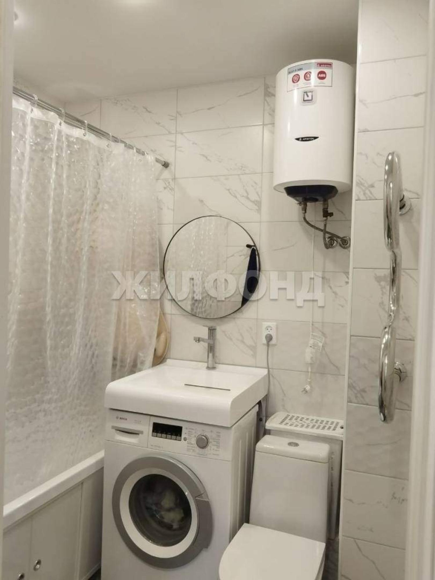 Купить квартиру за 6 800 000 рублей на Тюленина улица, д.14