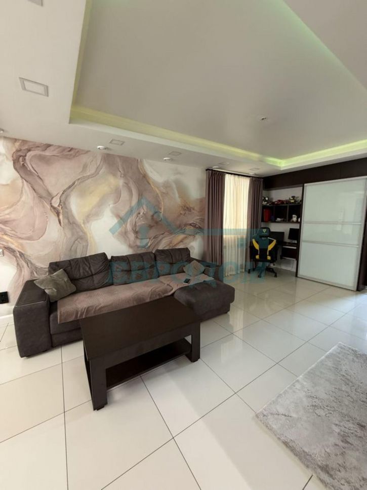 3-комн квартира ул. Восход,26/1