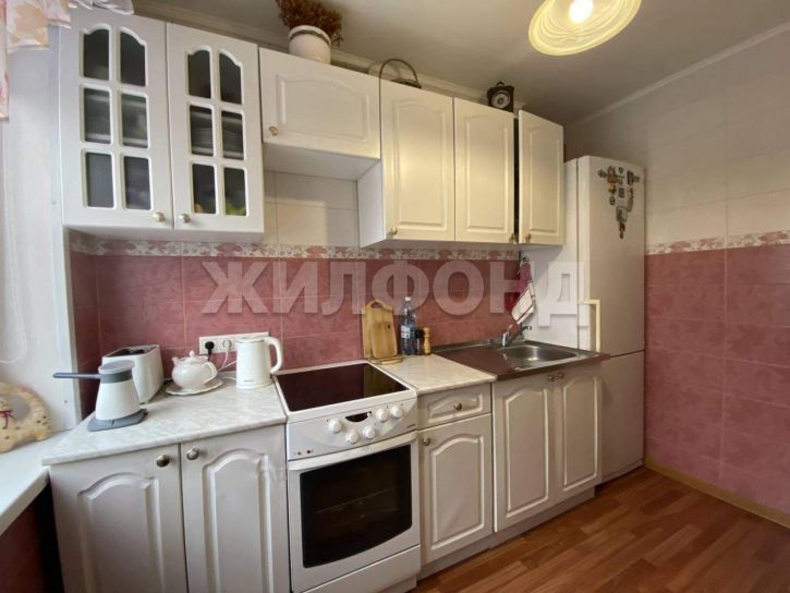 2-комн квартира Бориса Богаткова улица, д.241