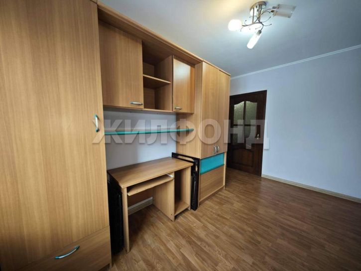 4-комн квартира Комсомольская улица, д.3