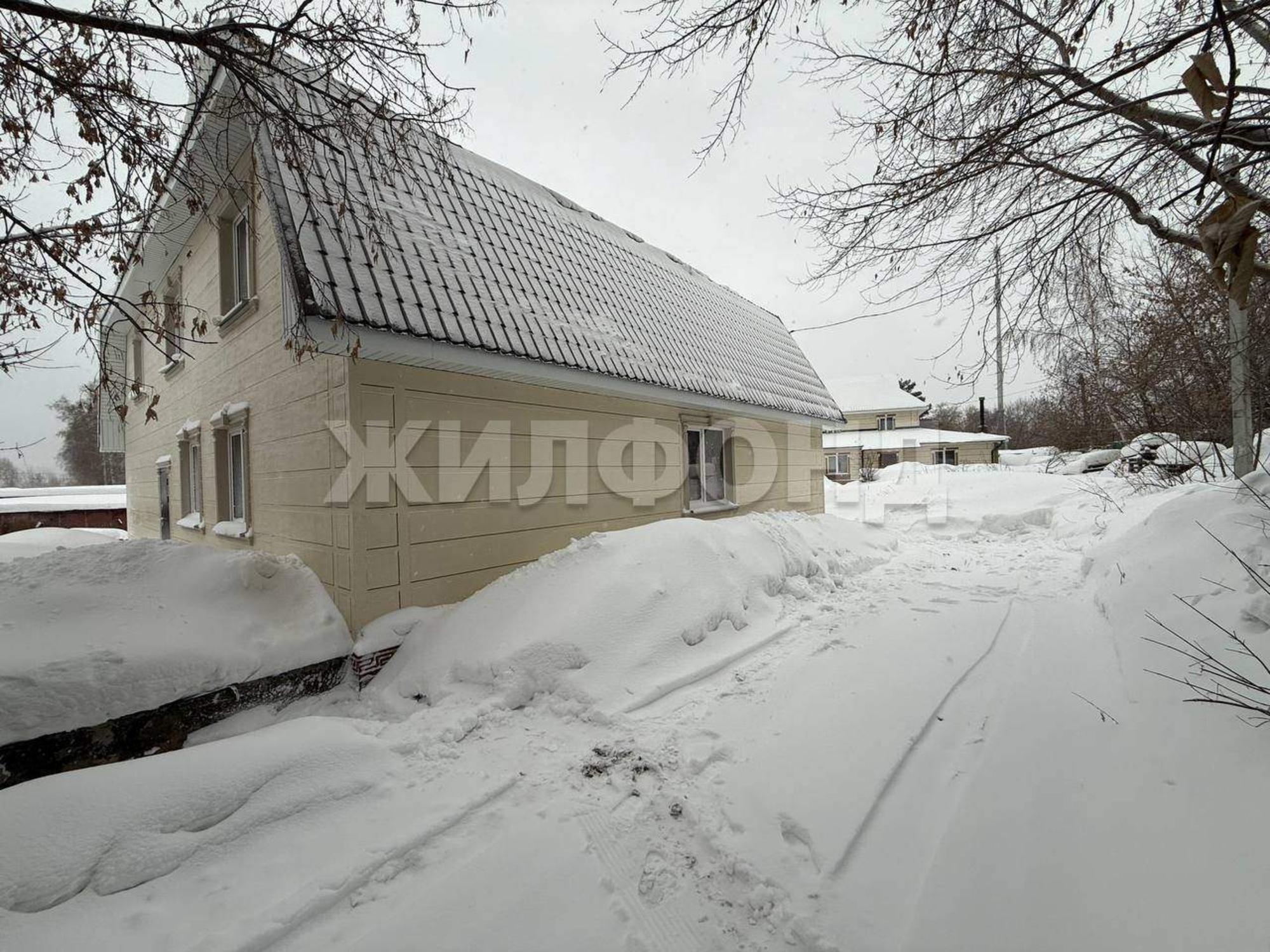 Купить дачу, дом, коттедж за 15 500 000 рублей на Новосибирск