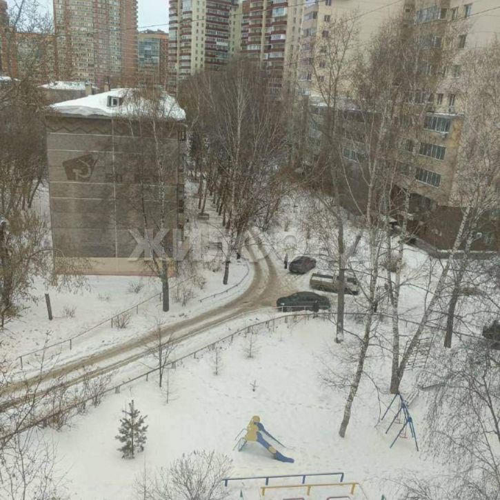 2-комн квартира Красный проспект, д.87/2