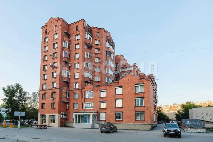 4-комн квартира Красноярская улица, д.40