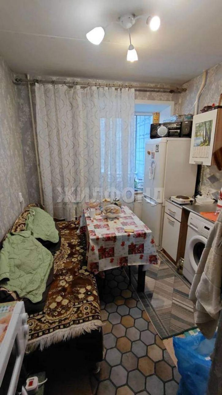 1-комн квартира Объединения улица, д.11