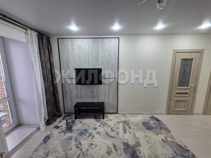 1-комн квартира Лазурная улица, д.32