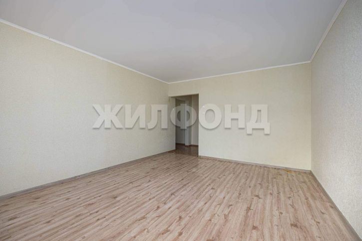 2-комн квартира Татьяны Снежиной улица, д.49