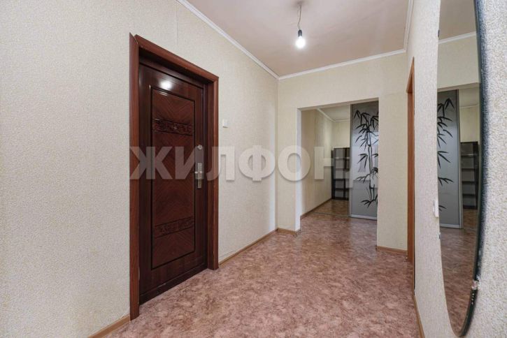 2-комн квартира Татьяны Снежиной улица, д.49