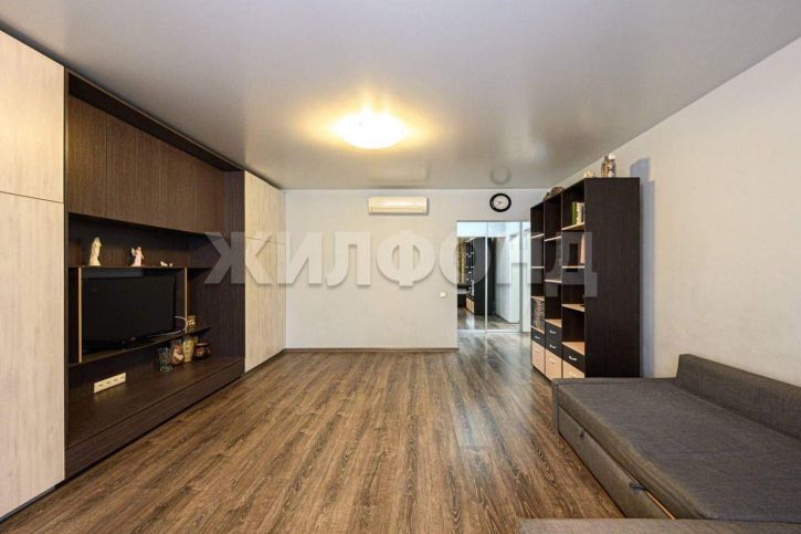 2-комн квартира Татьяны Снежиной улица, д.45