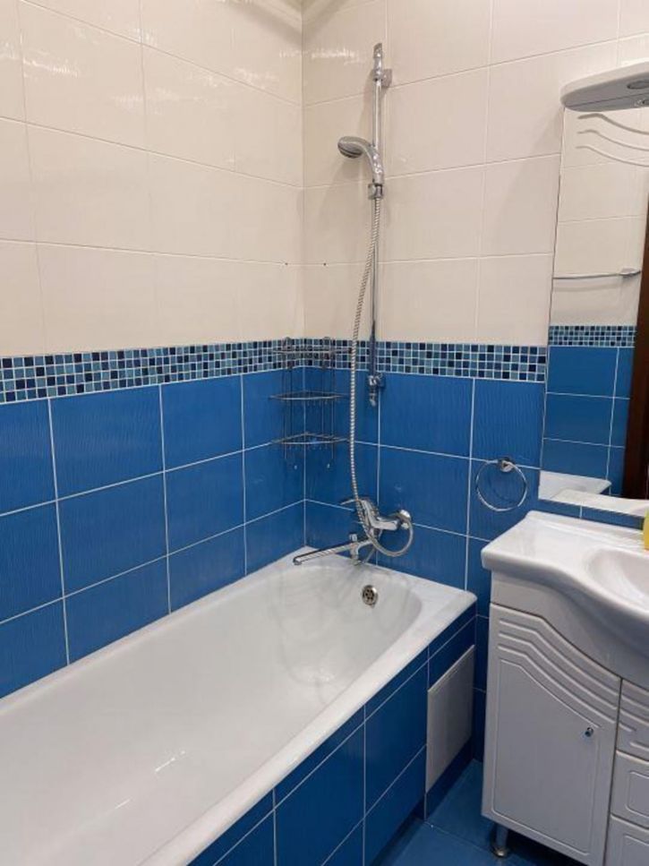 2-комн квартира Морской проспект, 44