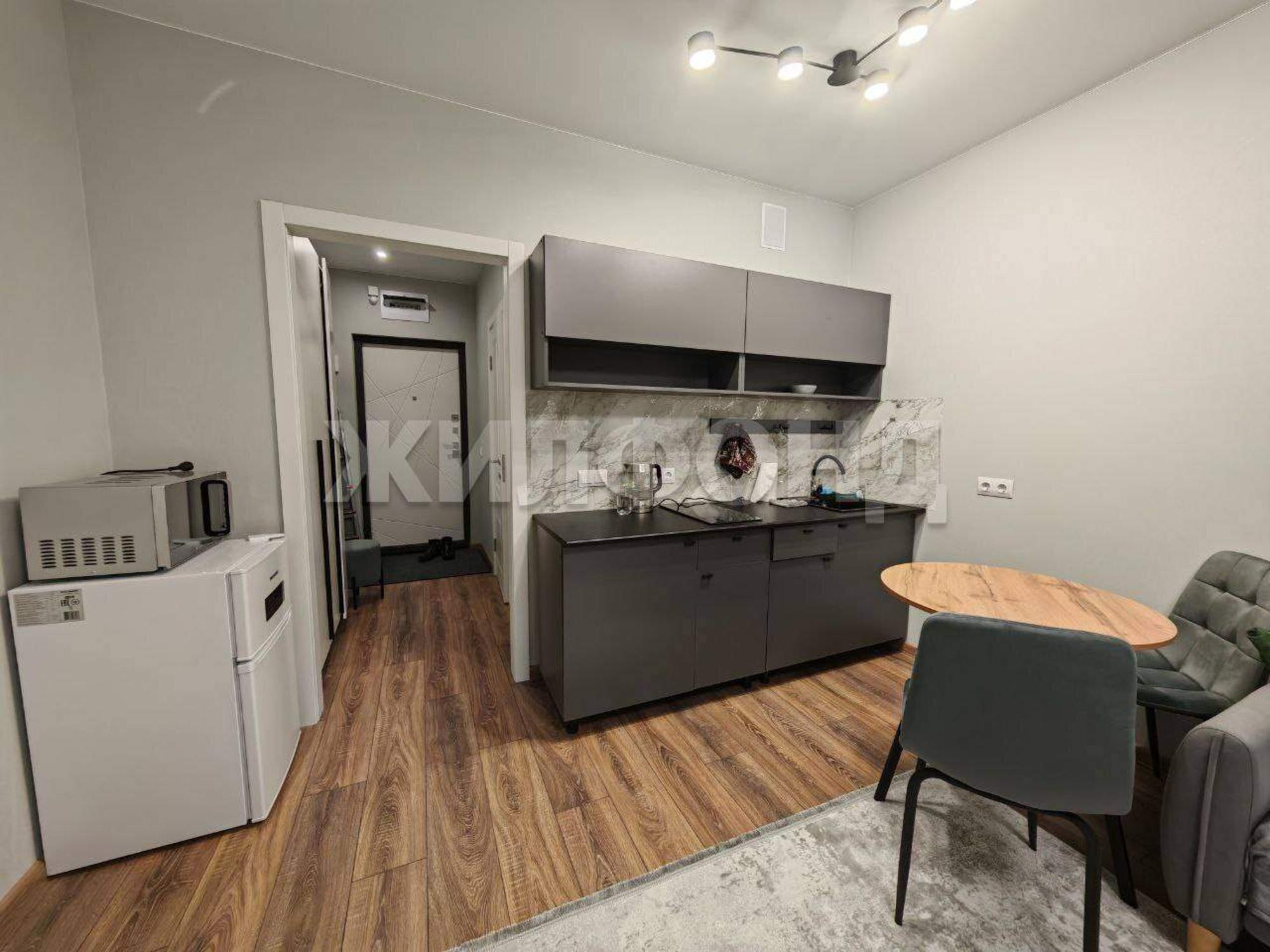 Сдать студию за 32 000 рублей на Гаранина улица, д.35