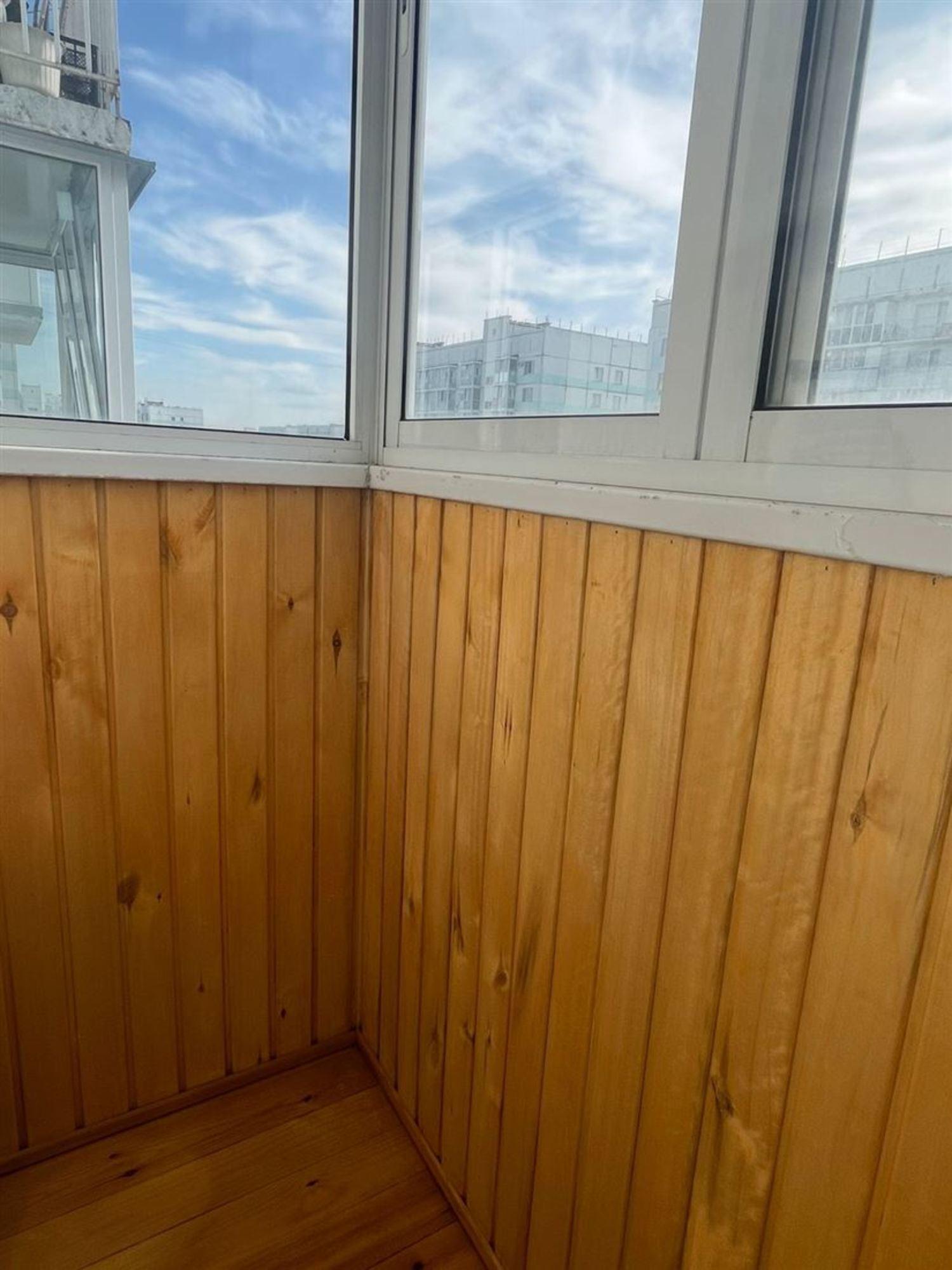 Купить студию за 3 500 000 рублей на ул Виталия Потылицына, д. 1