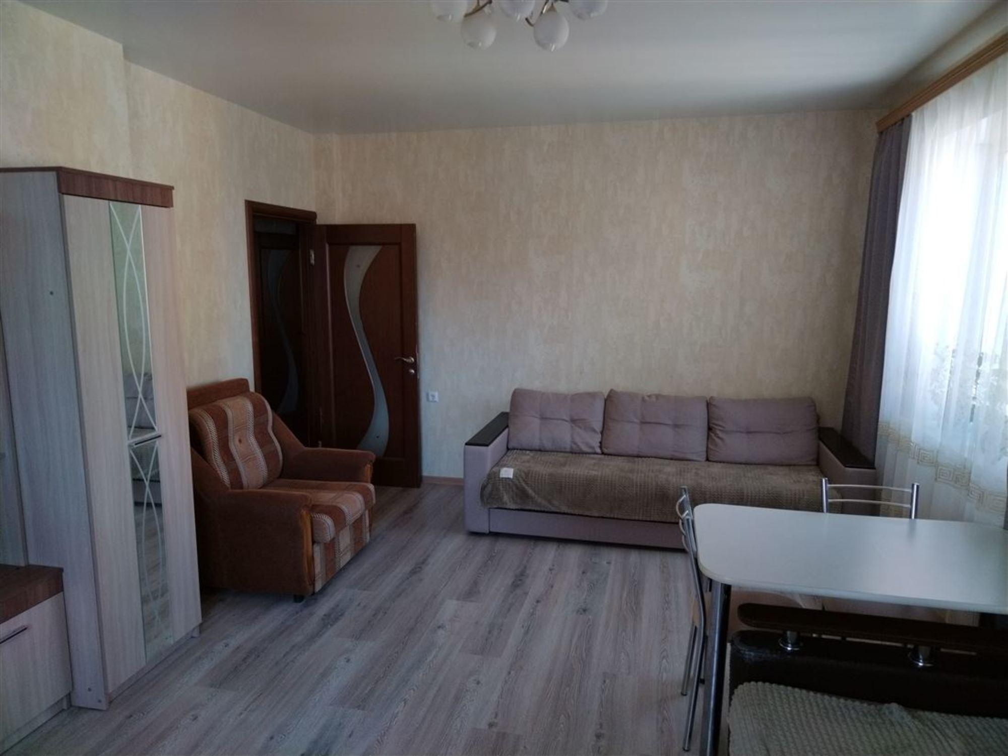 Сдать квартиру за 37 000 рублей на Закаменский мкр, д. 15