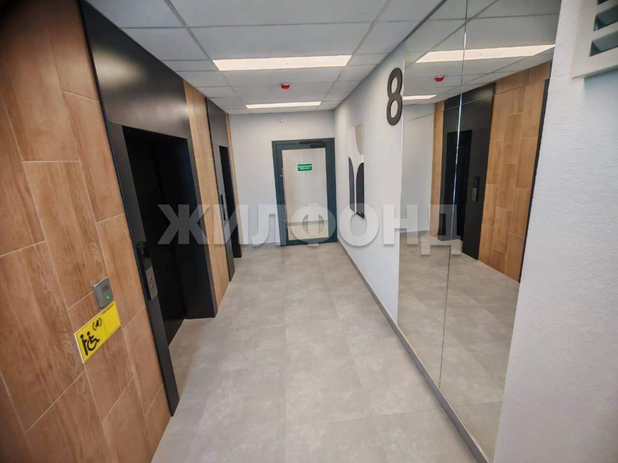 Купить студию за 4 500 000 рублей на Коминтерна улица, д.89