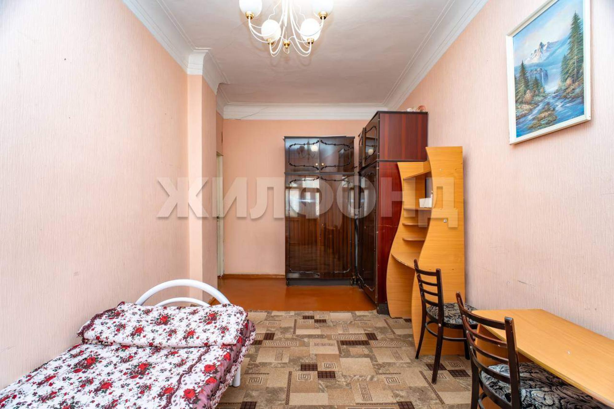 Купить квартиру за 4 800 000 рублей на 3-й Крашенинникова переулок, д.8