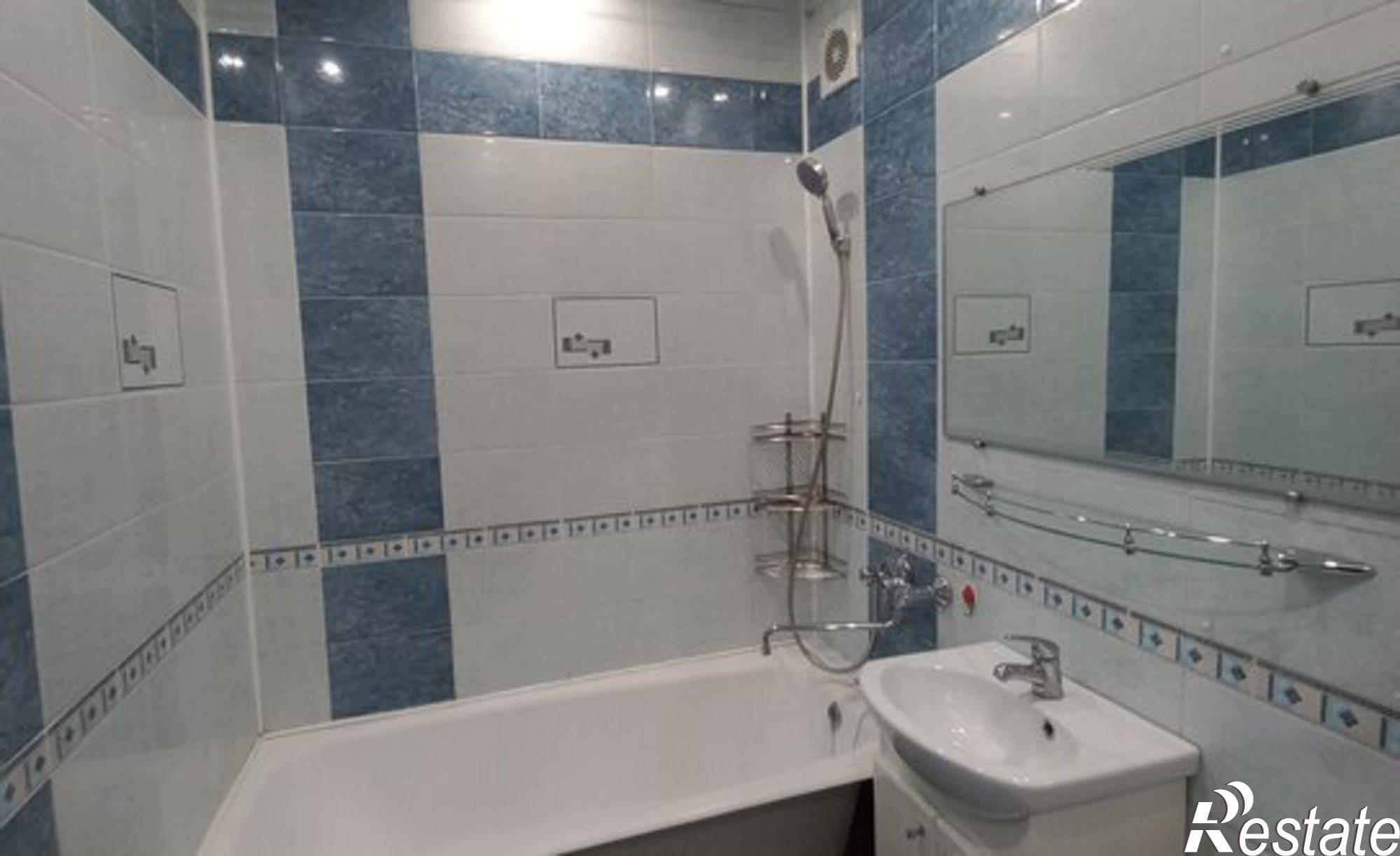 Купить квартиру за 5 300 000 рублей на ул Пермитина, 4