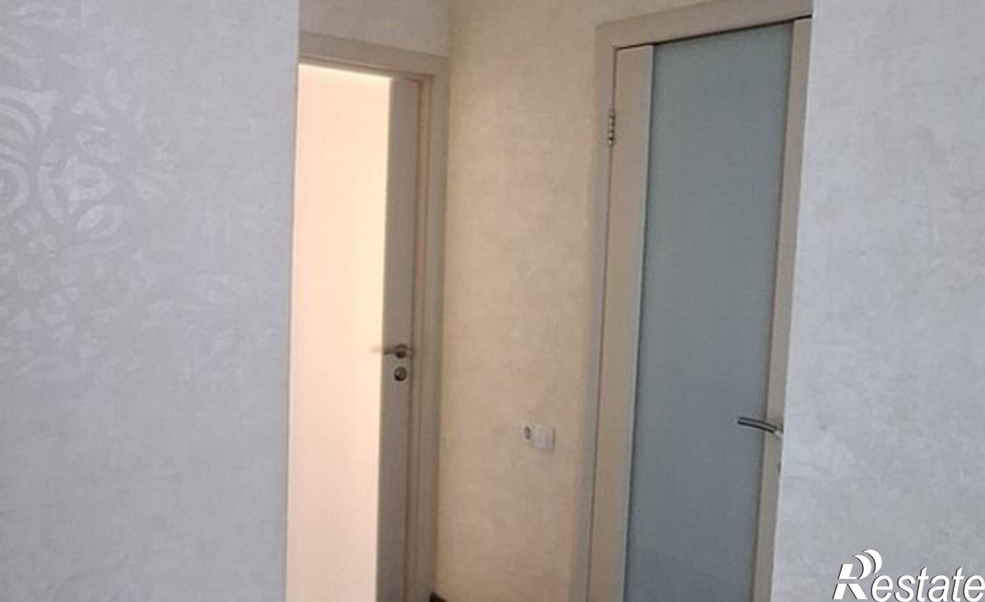 Купить квартиру за 12 350 000 рублей на Сухарная улица, 101