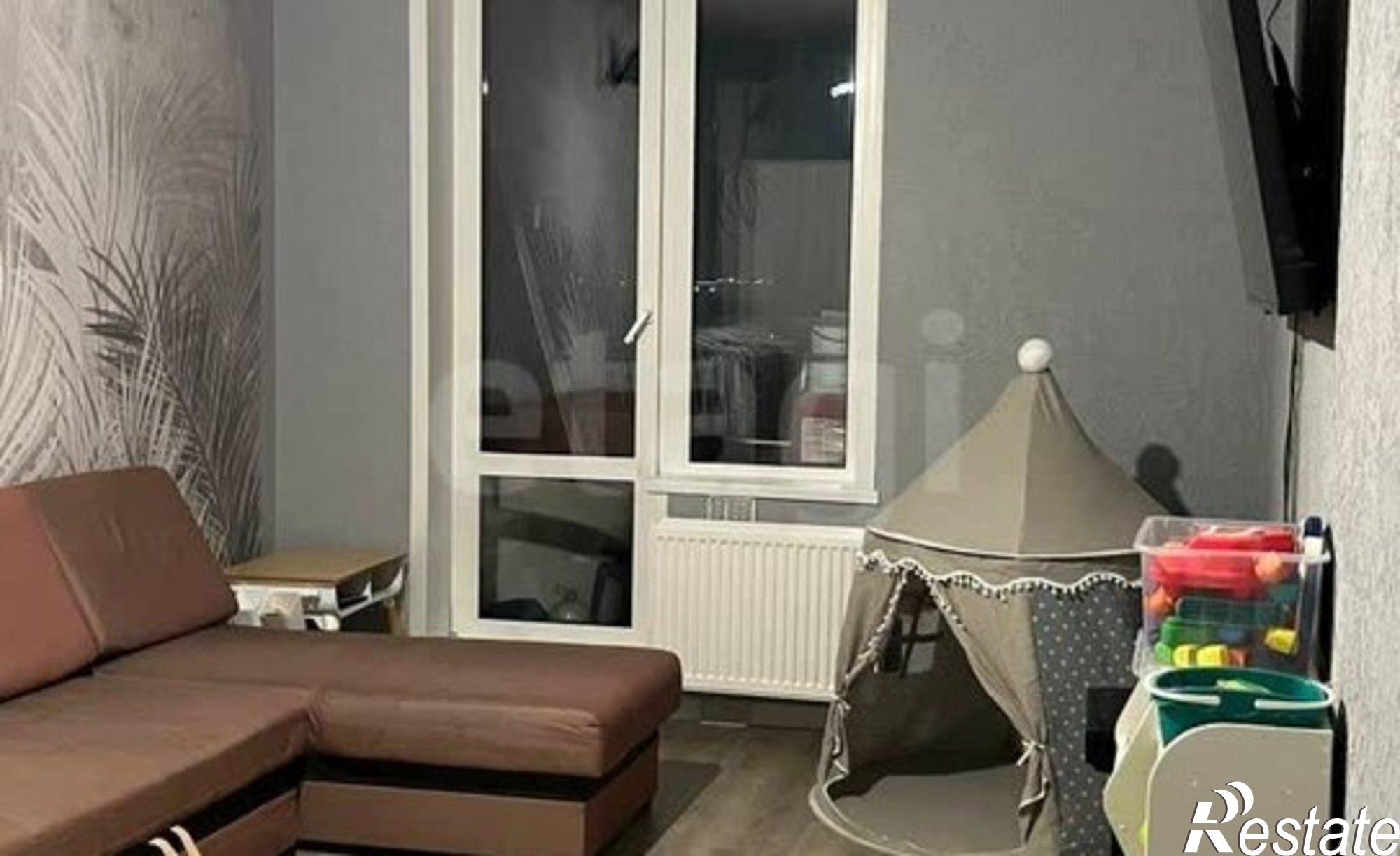 Купить квартиру за 5 990 000 рублей на ул Выборная, 135