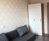 2-комн, 40кв м, этаж 12/25 ул Сержанта Коротаева, 3