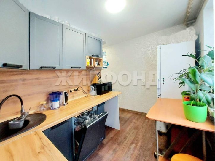 3-комн квартира Зорге улица, д.139