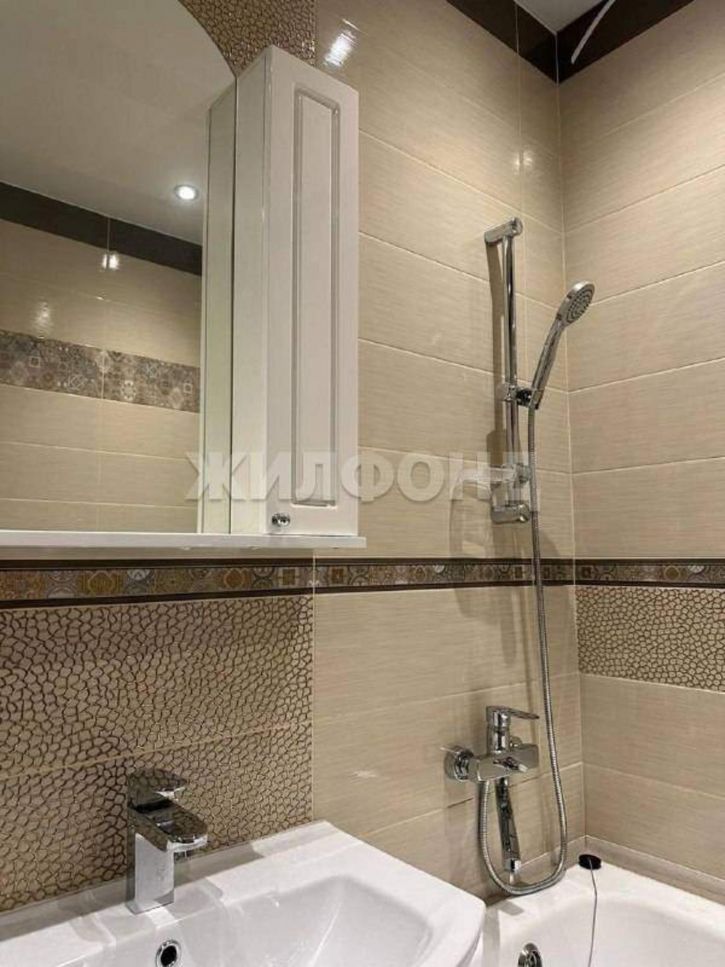 1-комн квартира Большая улица, д.670