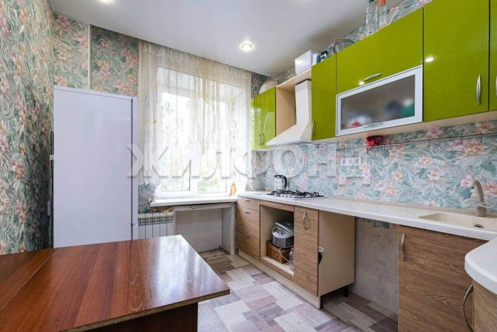 5-комн квартира 1-й Серафимовича переулок, д.1