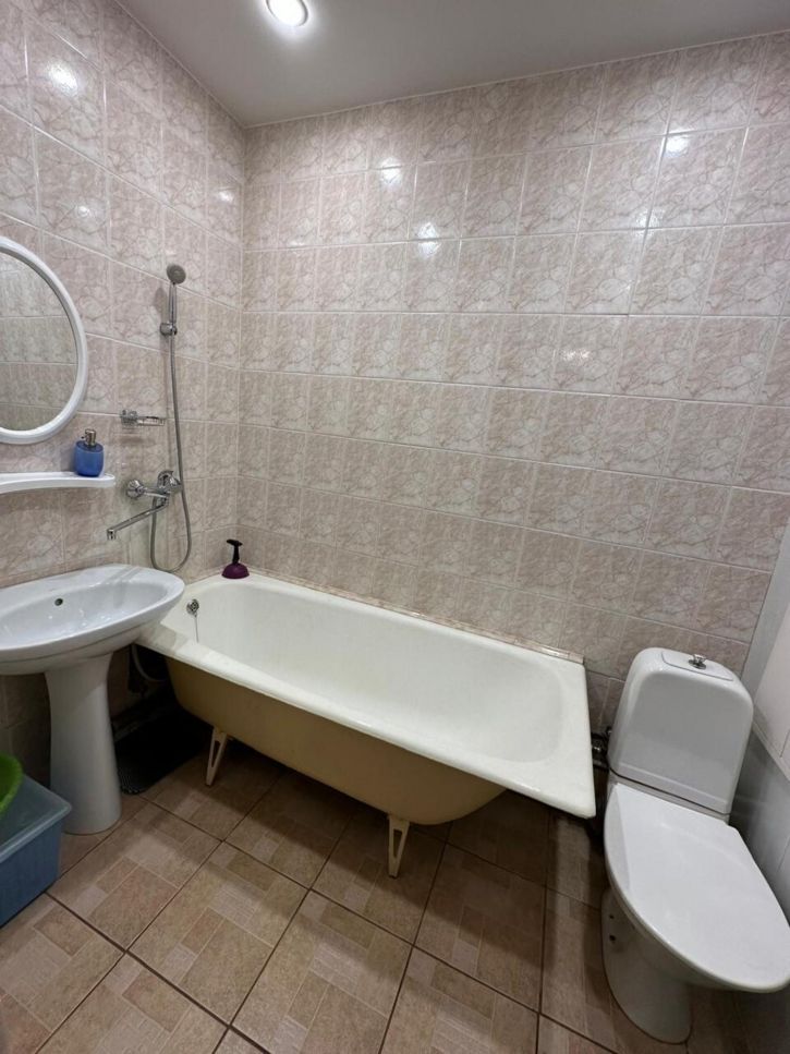 1-комн квартира ул Вертковская, 38