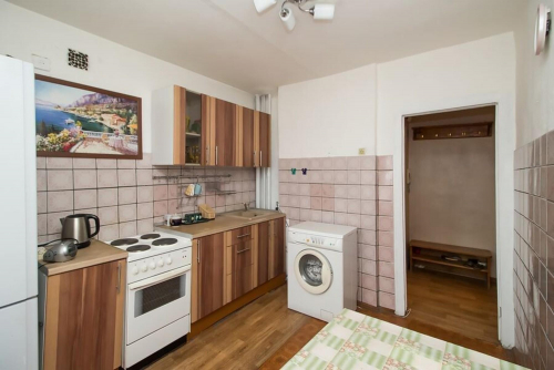 Продажа 3-комн квартиры Колхидская, 7