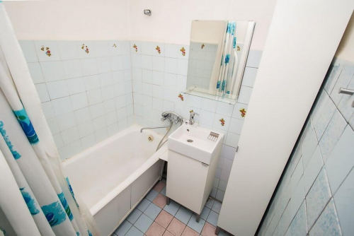 Продажа 3-комн квартиры Колхидская, 7