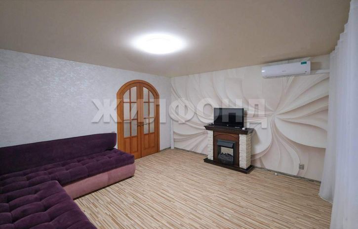 4-комн квартира Тульская улица, д.150