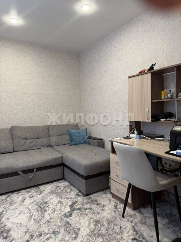 4-комн квартира Барьерная улица, д.7