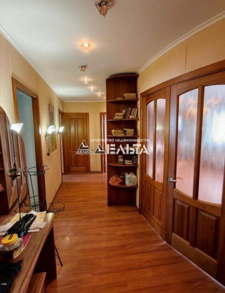 3-комн квартира Энгельса, 23