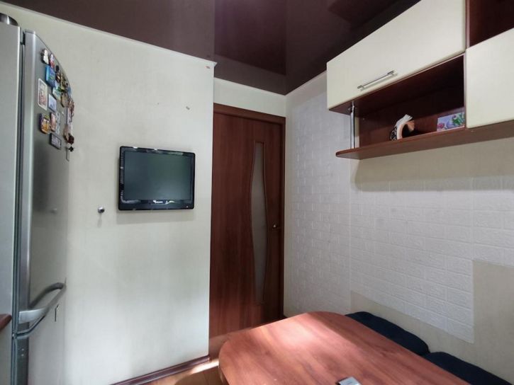 2-комн квартира Учёных, 3