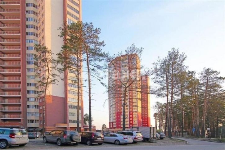 3-комн квартира ул Сухарная, д. 96
