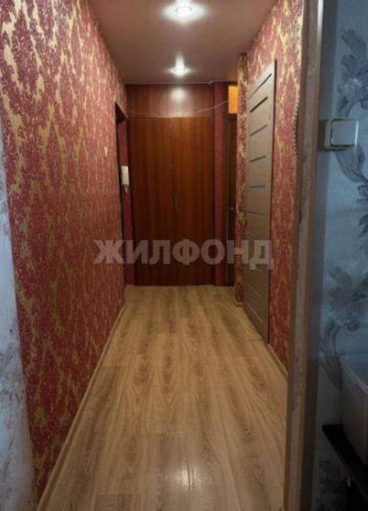 4-комн квартира Петухова улица, д.98