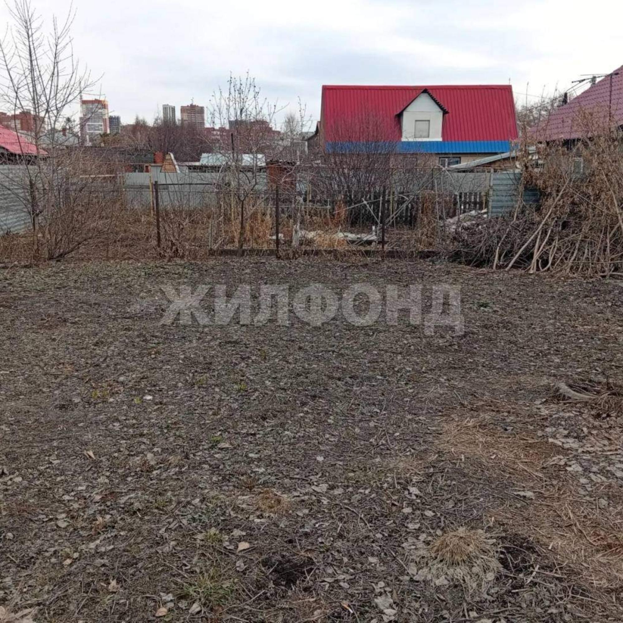 Купить дачу, дом, коттедж за 3 000 000 рублей на Троллейная улица