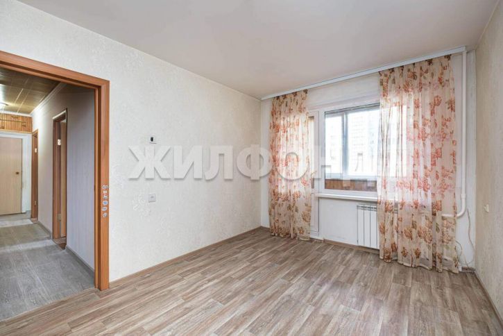 3-комн квартира Доватора улица, д.15/1