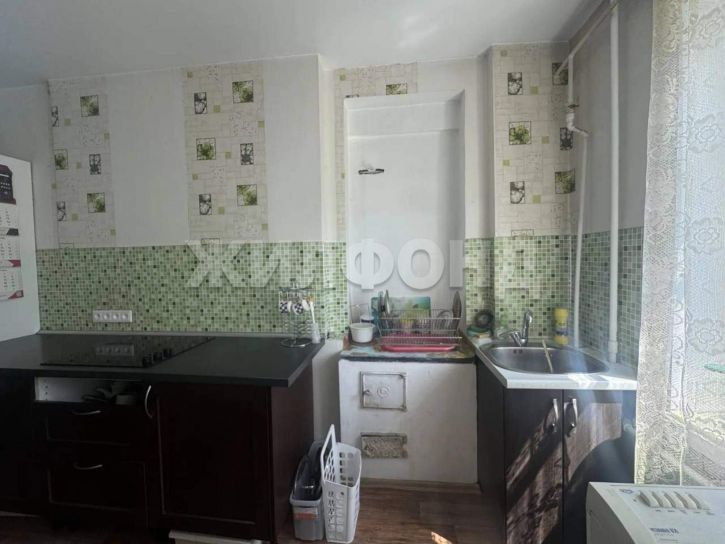 5-комн квартира Тополевая улица, д.19