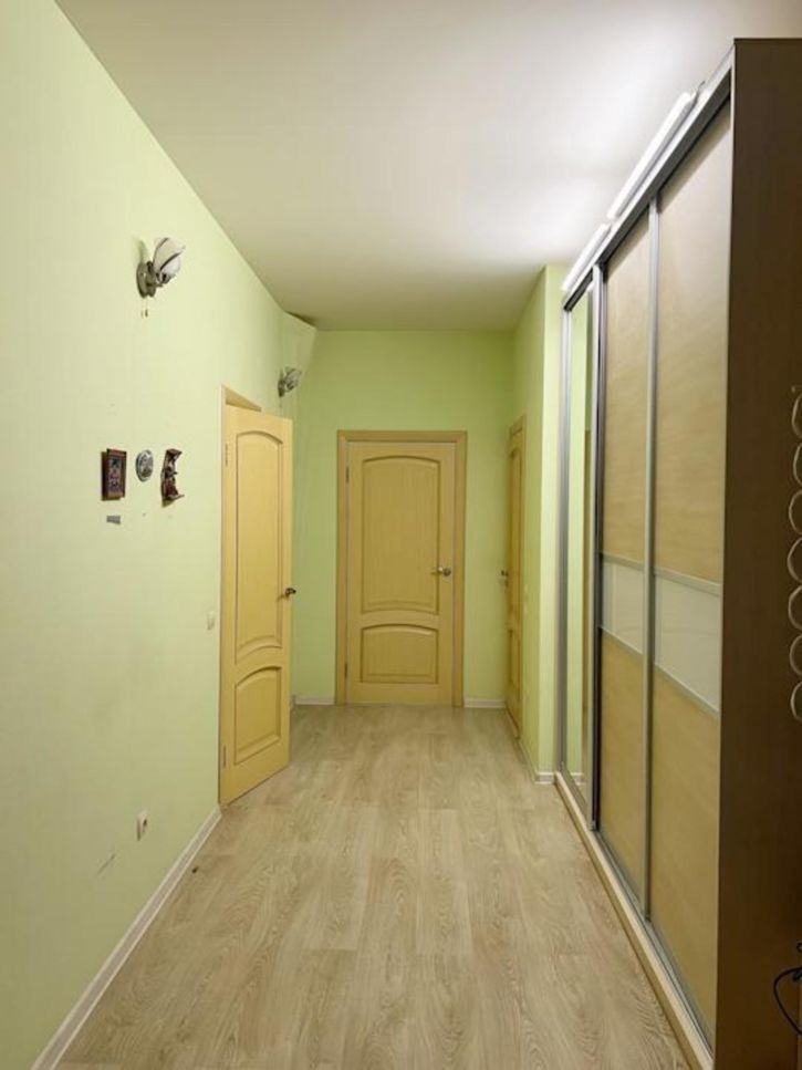 2-комн квартира Разъездная, 10